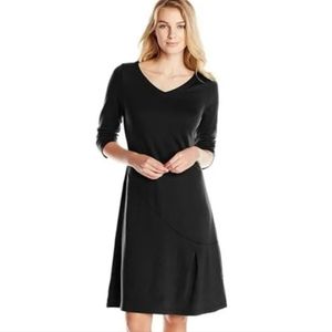 Ibex Teresa Merino Vneck Dress M Black